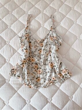 𝜗𝜚 american eagle vintage style floral babydoll camisole